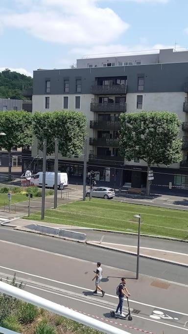T2 Cosy Bordeaux - Tram & Parking Cenon Exterior foto