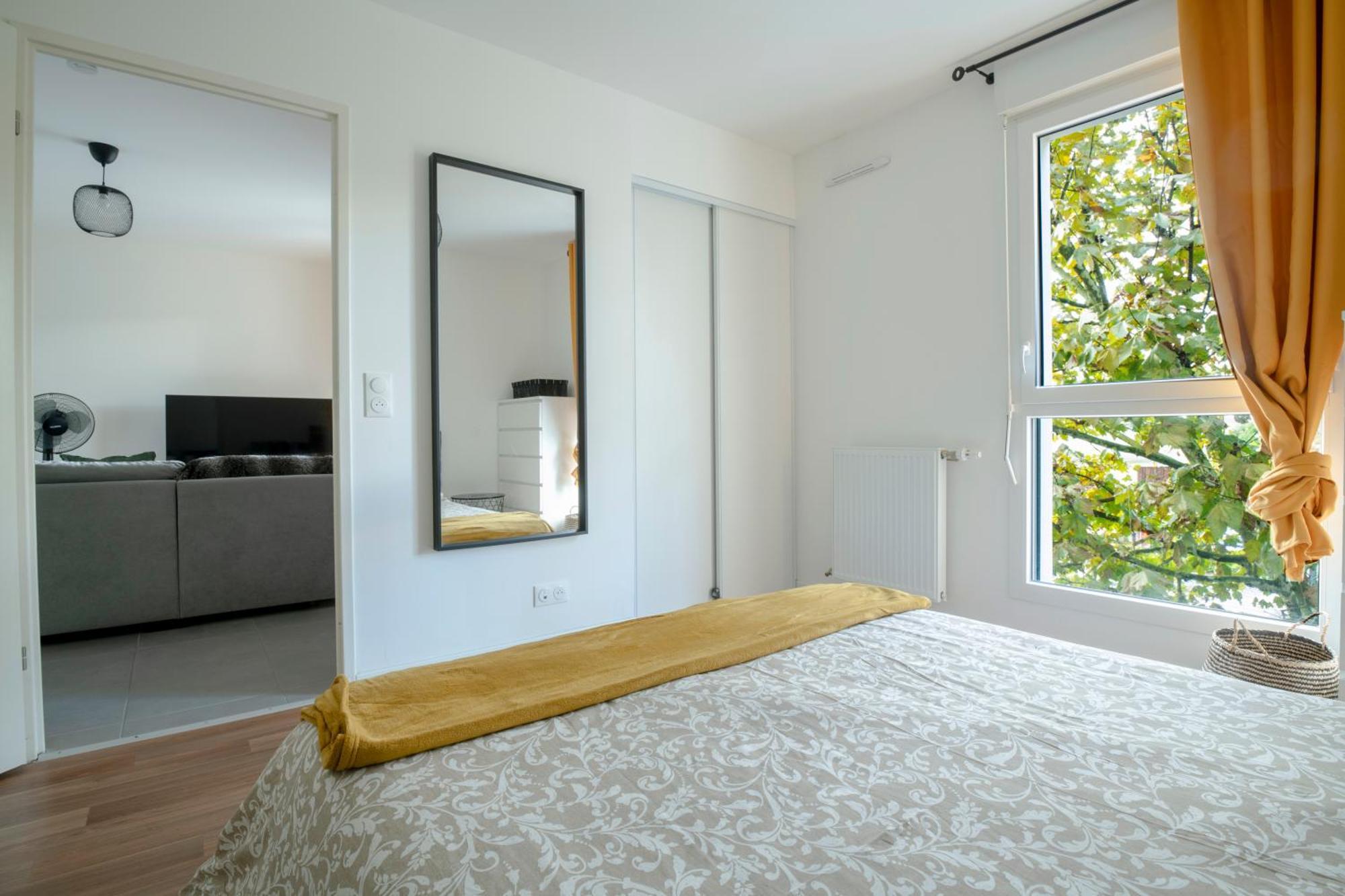T2 Cosy Bordeaux - Tram & Parking Cenon Exterior foto